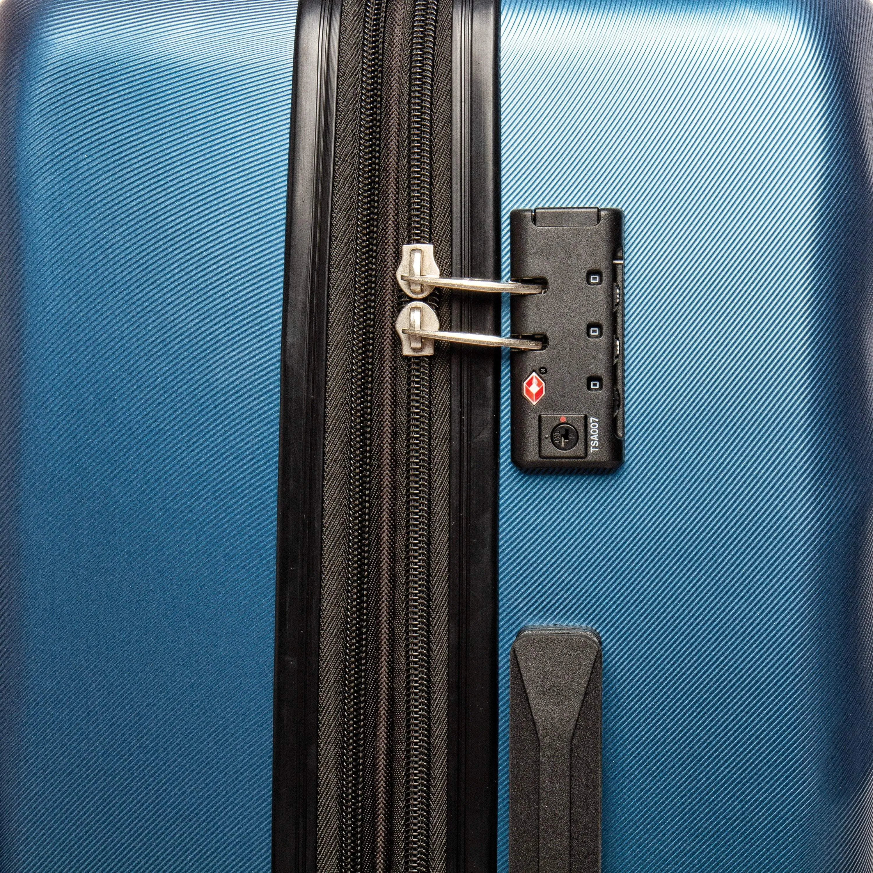 American Tourister Crave Collection Large Expandable Spinner Luggage