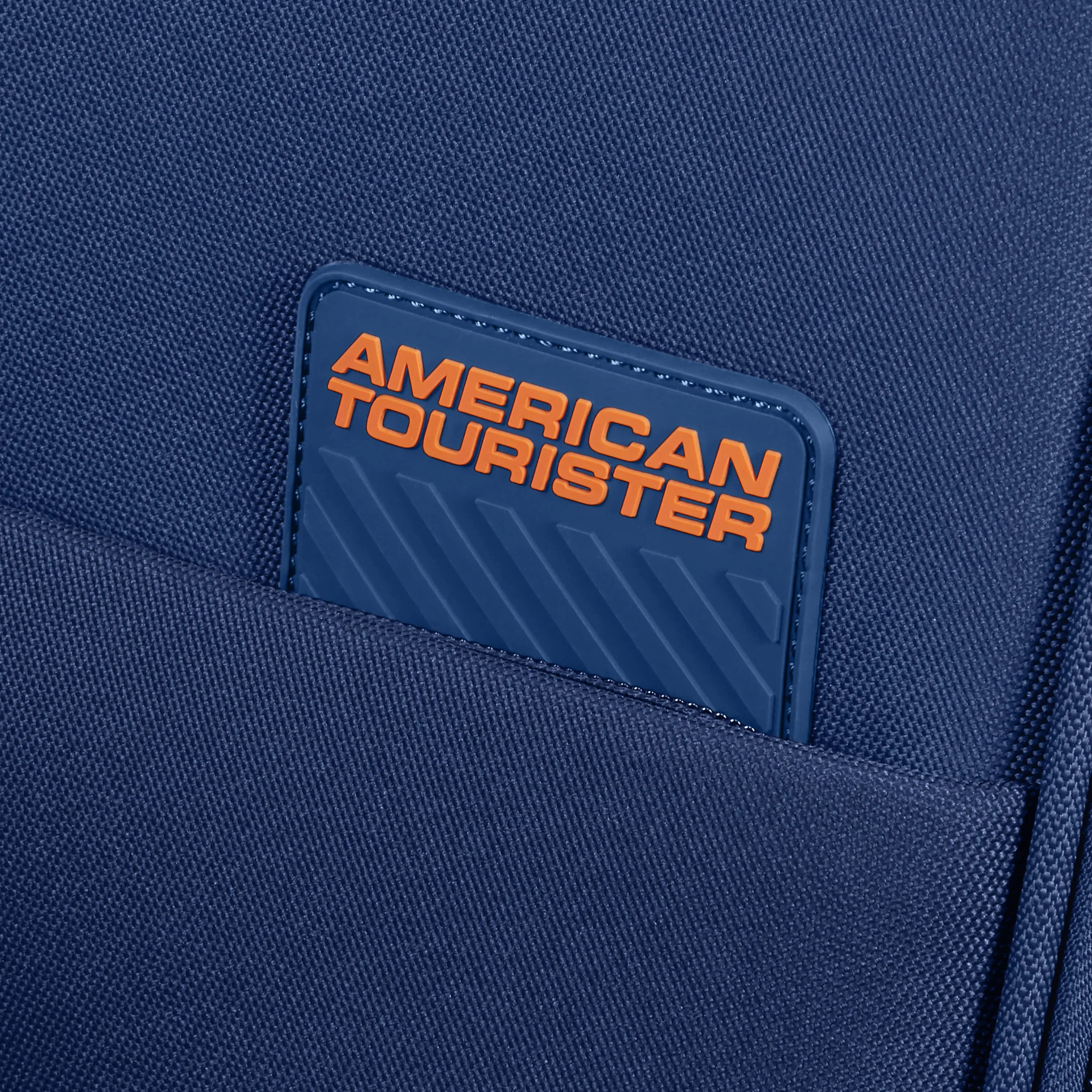 American Tourister Sun Break Expandable Spinner Medium Luggage