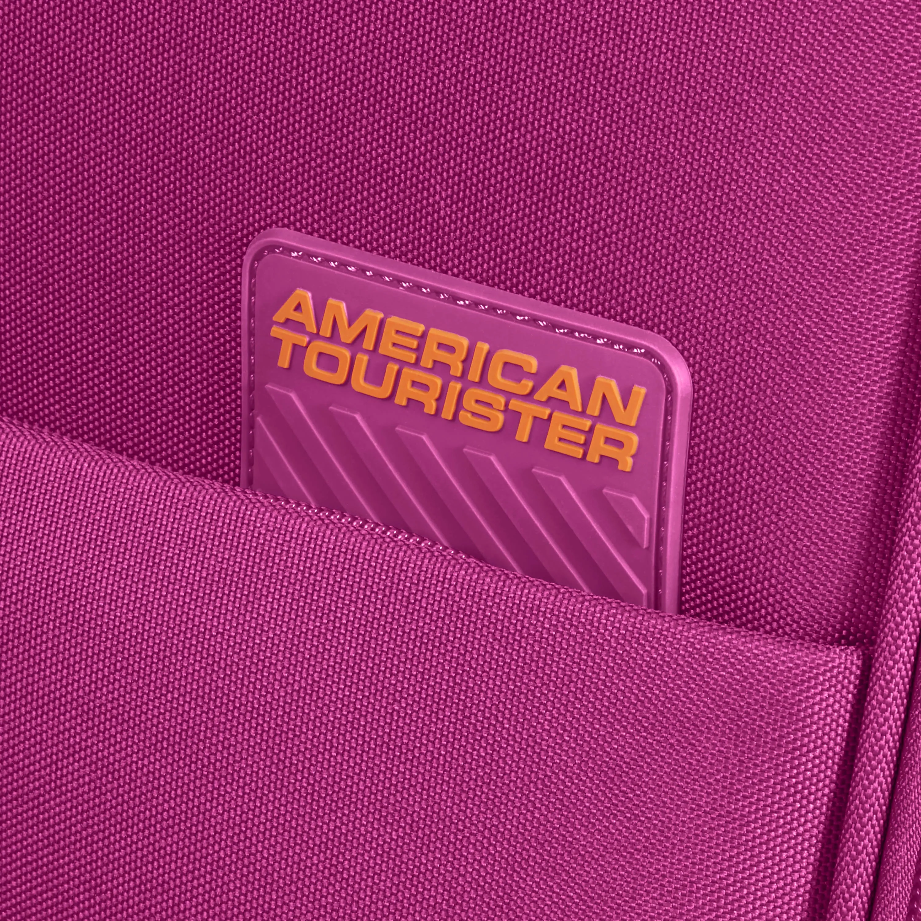 American Tourister Sun Break Expandable Spinner Medium Luggage