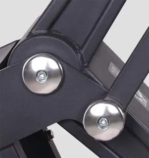 ARROW® X9 Ultimate Plate Loaded Lat Pulldown
