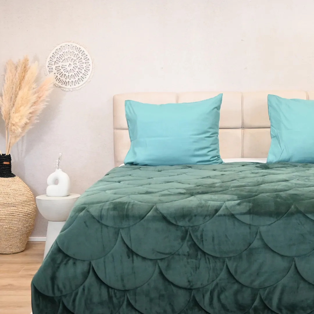 HappyDuvet - Velvet - Dark Green - All season Coverless duvet