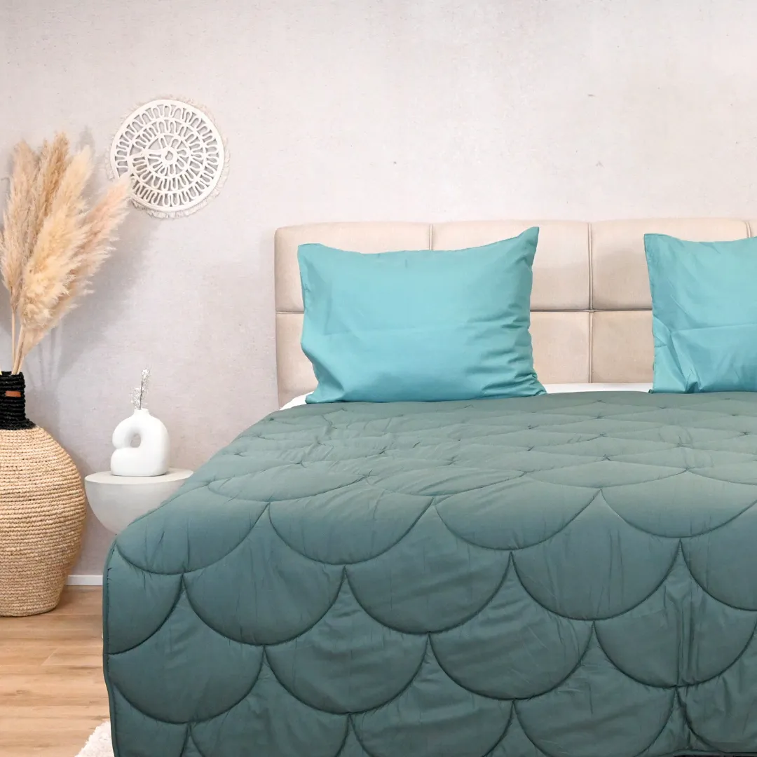 HappyDuvet - Velvet - Dark Green - All season Coverless duvet