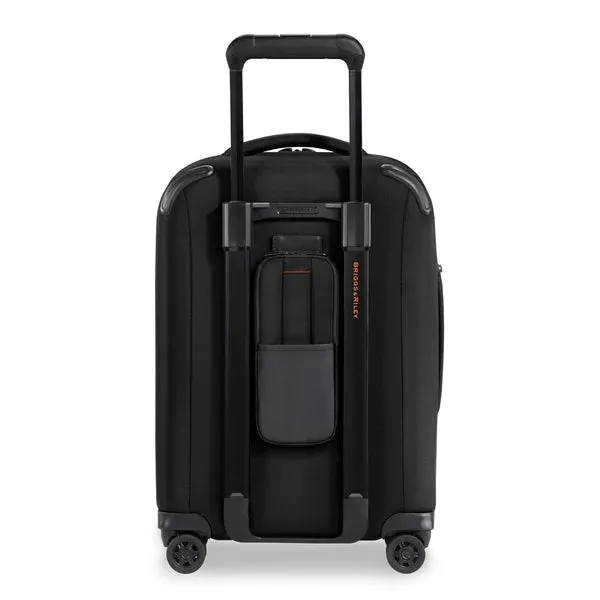 International 21" Carry On Expandable Spinner - ZXU121SPX