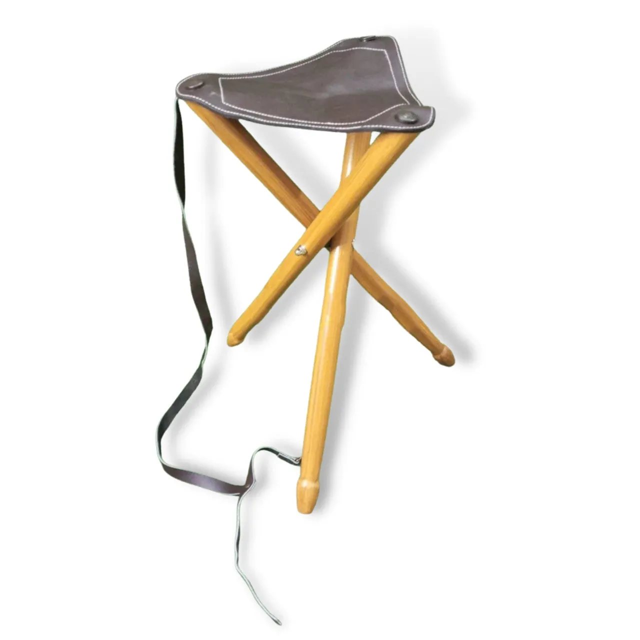 Polo Leather Camping Stool: A Foldable Tripod Seating Solution